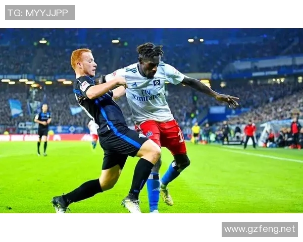 帕德博恩与汉堡的激烈对决谁能在赛场上笑到最后