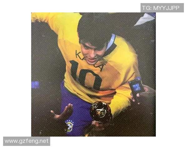 如何剪出足球明星卡卡的经典刘海造型技巧与步骤分享